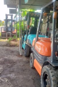 galeri sewa forklift lampung (25) galeri sewa forklift lampung (25)